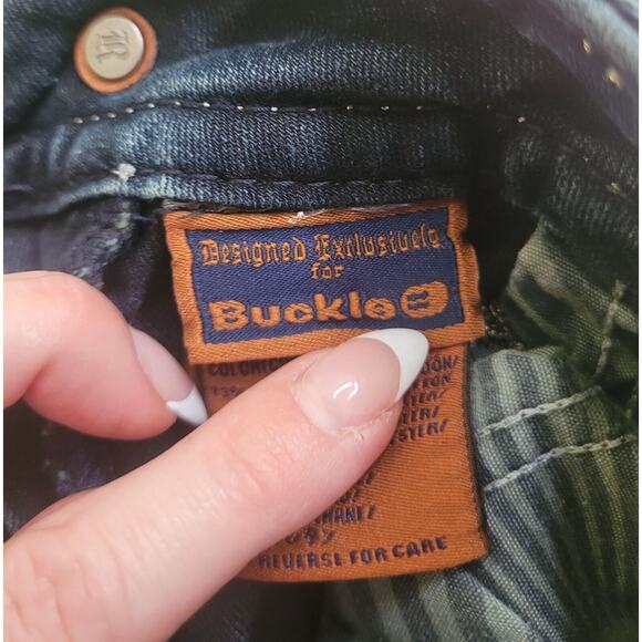 Rock Revival Women’s 28 Jacklyn Dark Wash Hemmed Cut Off Jean Shorts EUC - Picture 8 of 10